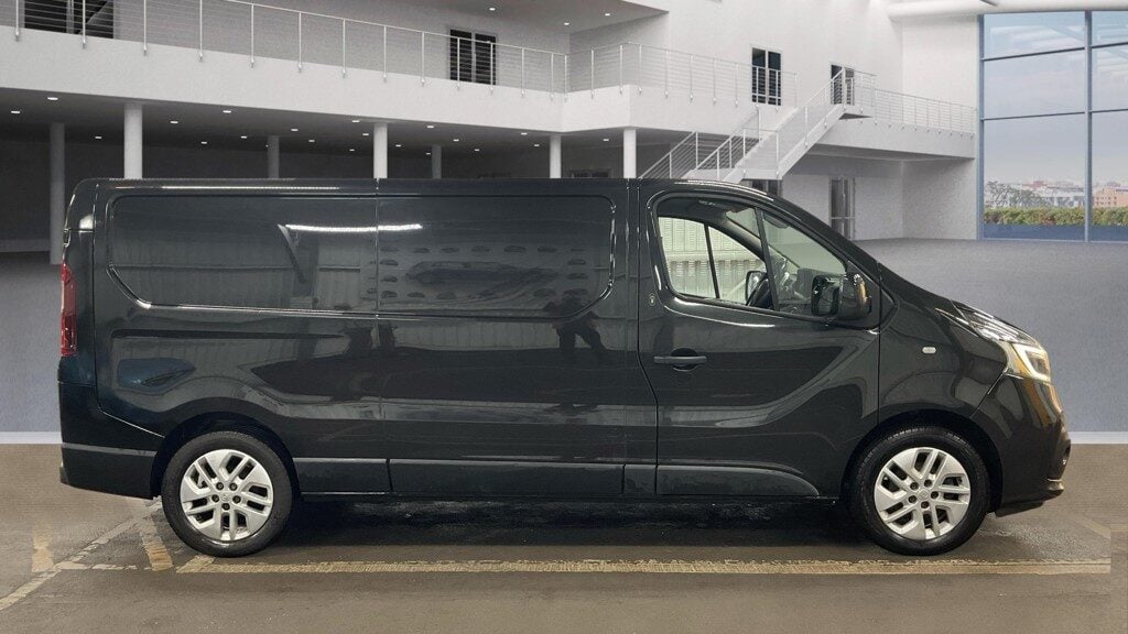 Used Renault Trafic 2019 for sale - 77296691: Photo 3