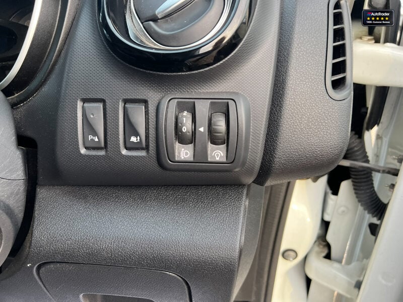 Used Nissan NV300 2020 for sale - 77041998: Photo 28