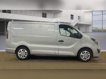 Used Vauxhall Vivaro 2016 for sale - 75655569: Photo