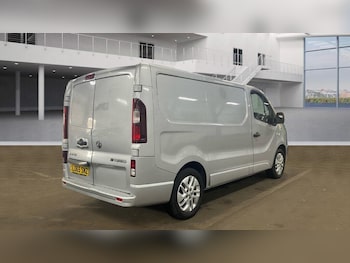 Used Vauxhall Vivaro 2016 for sale - 75655569: Photo