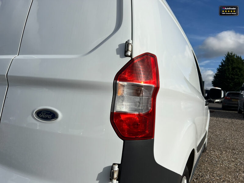 Used Ford Transit Courier 2020 for sale - 77041702: Photo 17