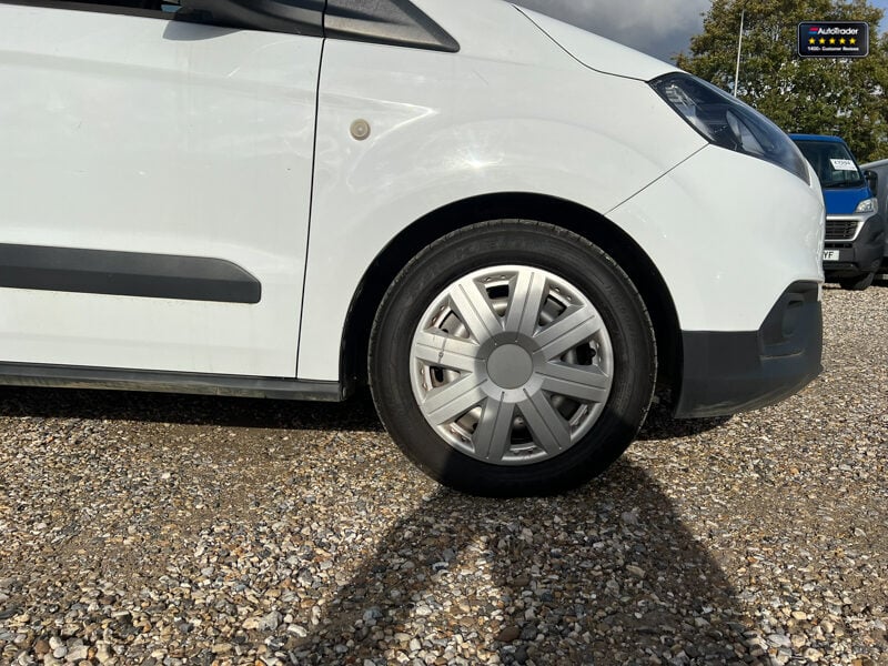 Used Ford Transit Courier 2020 for sale - 77041702: Photo 19