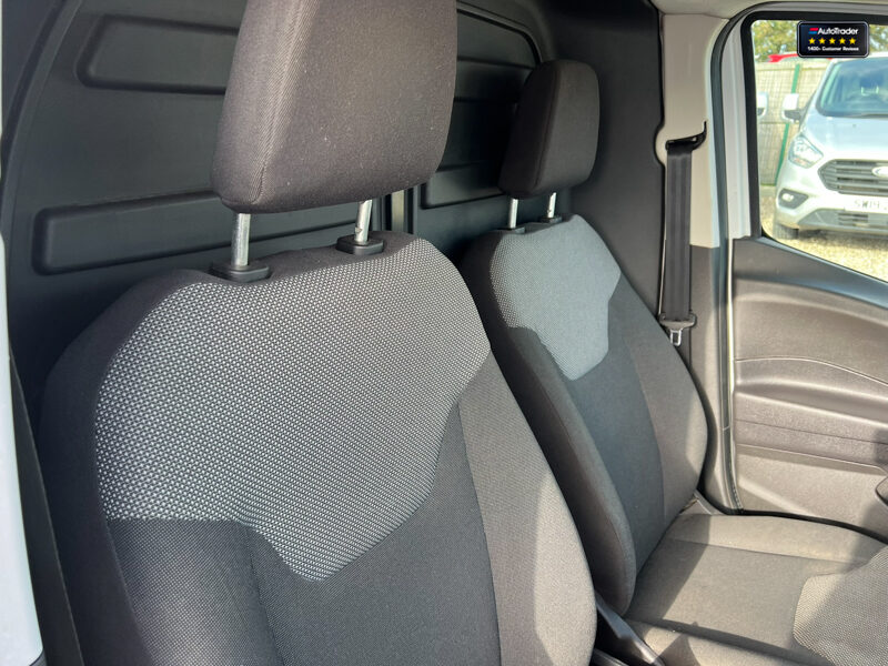 Used Ford Transit Courier 2020 for sale - 77041702: Photo 22