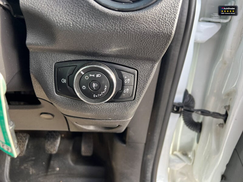 Used Ford Transit Courier 2020 for sale - 77041702: Photo 25