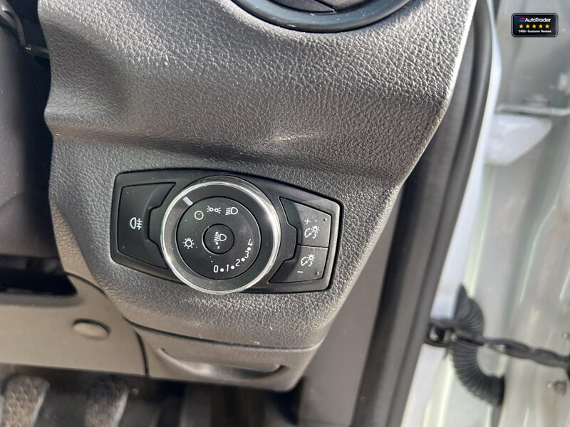 Used Ford Transit Courier 2020 for sale - 77041702: Photo 30