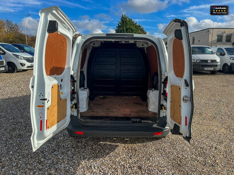 Used Ford Transit Courier 2020 for sale - 77041702: Photo 8