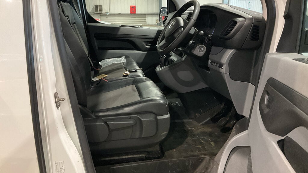 Used Vauxhall Vivaro 2019 for sale - 77915590: Photo 9