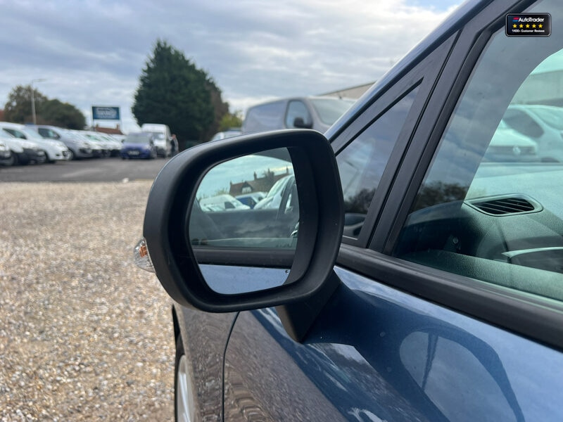 Used Ford Fiesta 2018 for sale - 77042024: Photo 10