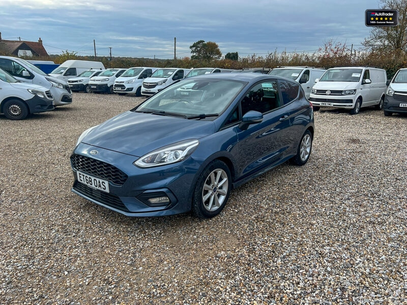 Used Ford Fiesta 2018 for sale - 77042024: Photo 2
