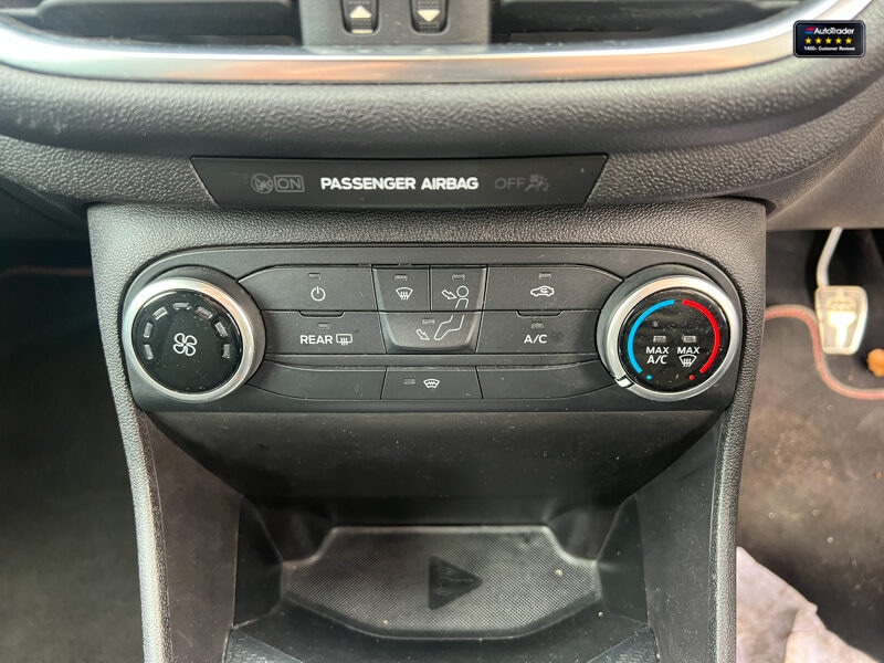 Used Ford Fiesta 2018 for sale - 77042024: Photo 36