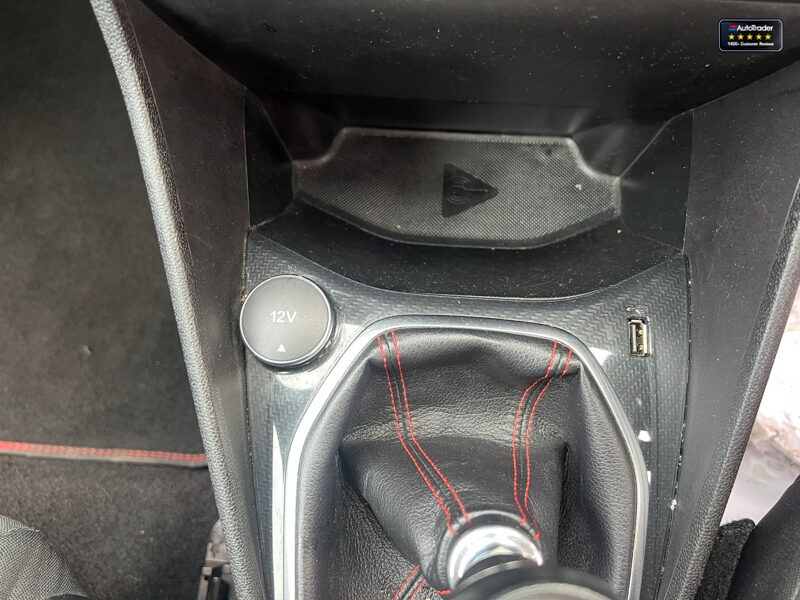 Used Ford Fiesta 2018 for sale - 77042024: Photo 37