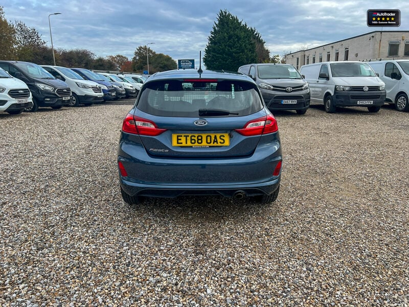 Used Ford Fiesta 2018 for sale - 77042024: Photo 7