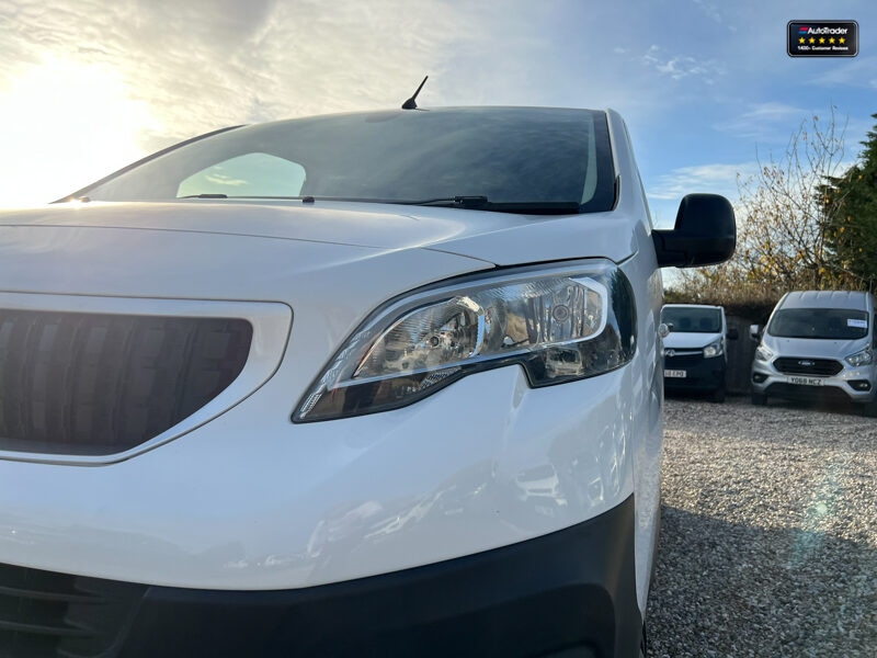 Used Peugeot Expert 2017 for sale - 77042044: Photo 17