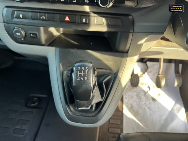 Used Peugeot Expert 2017 for sale - 77042044: Photo 35