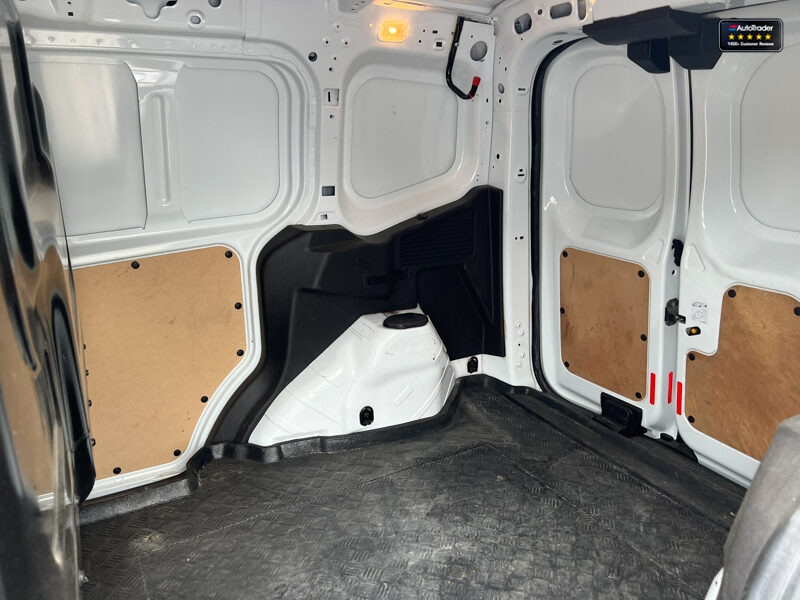 Used Ford Transit Courier 2019 for sale - 77041797: Photo 11