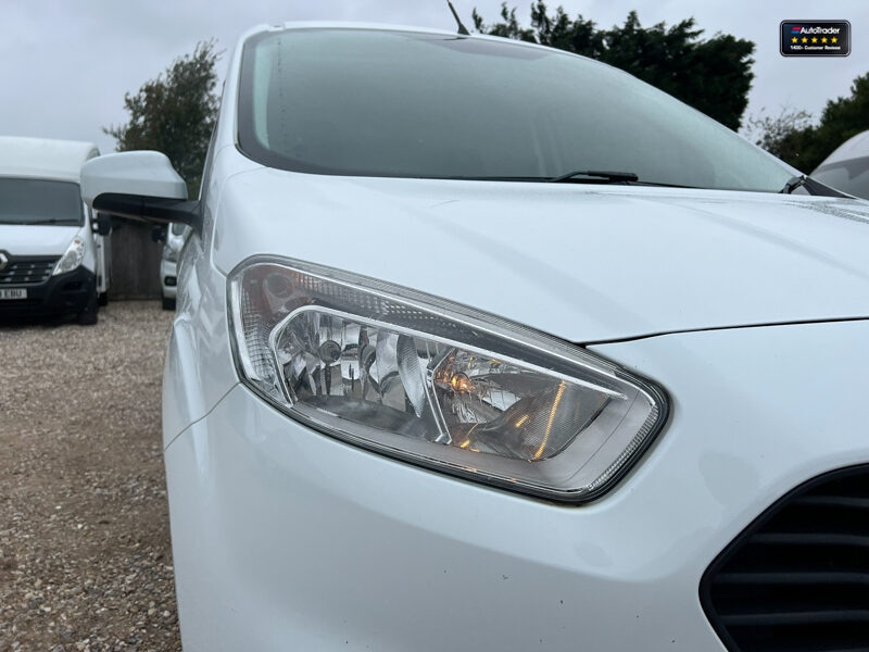 Used Ford Transit Courier 2019 for sale - 77041797: Photo 16