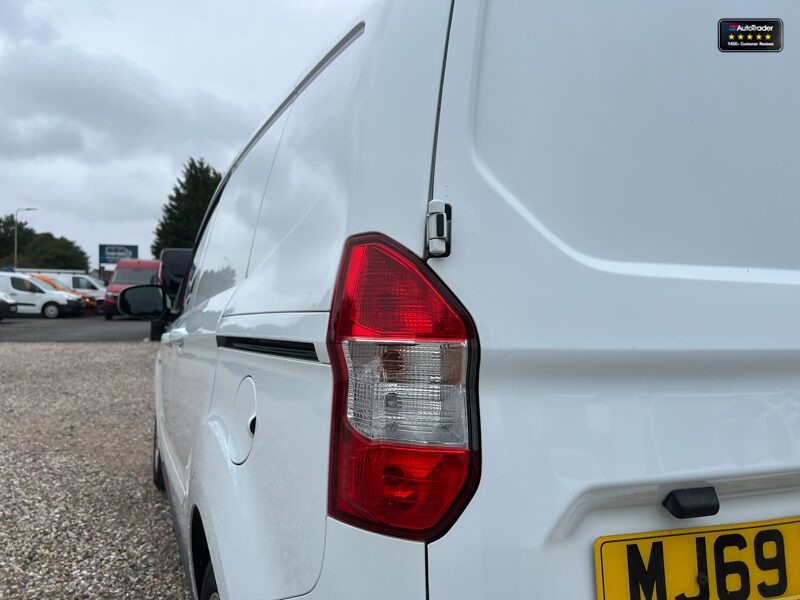 Used Ford Transit Courier 2019 for sale - 77041797: Photo 18
