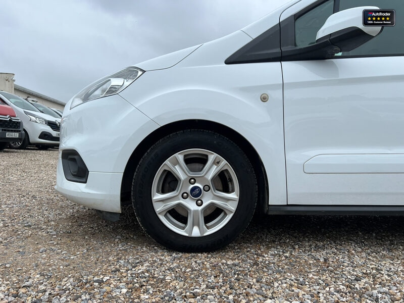 Used Ford Transit Courier 2019 for sale - 77041797: Photo 22