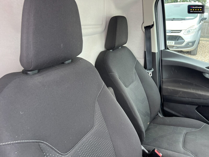 Used Ford Transit Courier 2019 for sale - 77041797: Photo 24