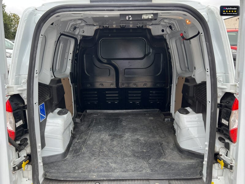 Used Ford Transit Courier 2019 for sale - 77041797: Photo 9