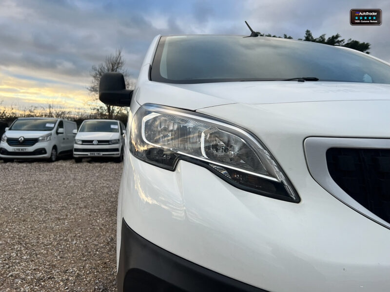 Used Peugeot Expert 2017 for sale - 77042007: Photo 16