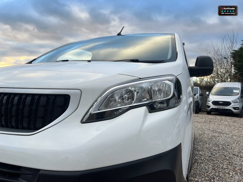 Used Peugeot Expert 2017 for sale - 77042007: Photo 17