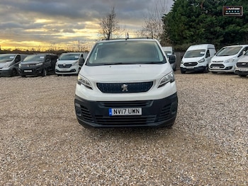 Used Peugeot Expert 2017 for sale - 77042007: Photo