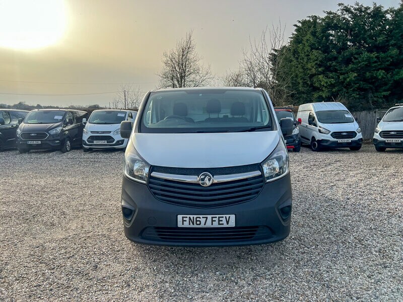 Used Vauxhall Vivaro 2017 for sale - 77758846: Photo 3