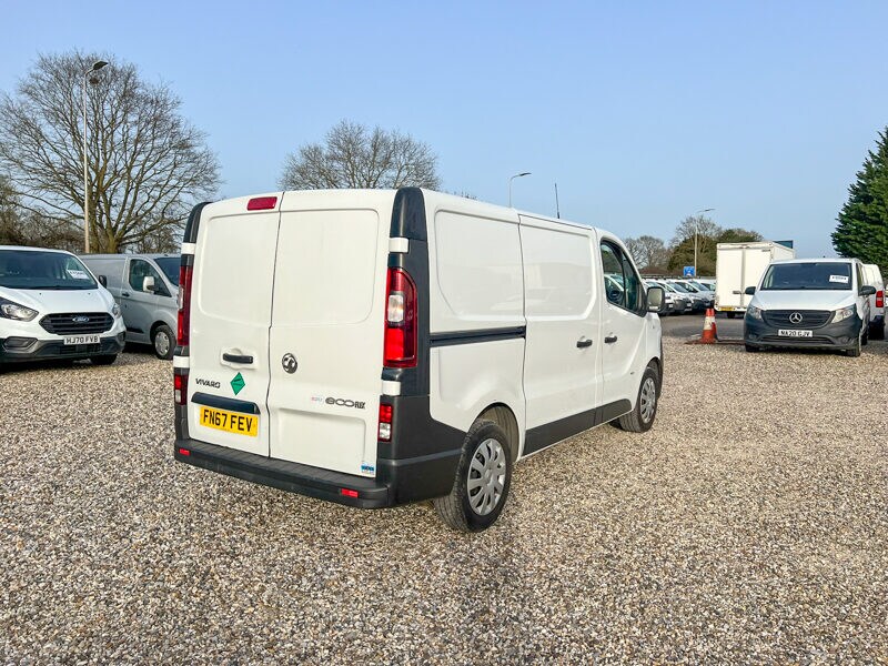 Used Vauxhall Vivaro 2017 for sale - 77758846: Photo 6