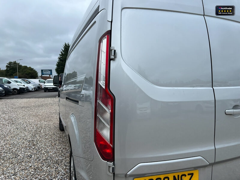 Used Ford Transit Custom 2018 for sale - 77041855: Photo 18