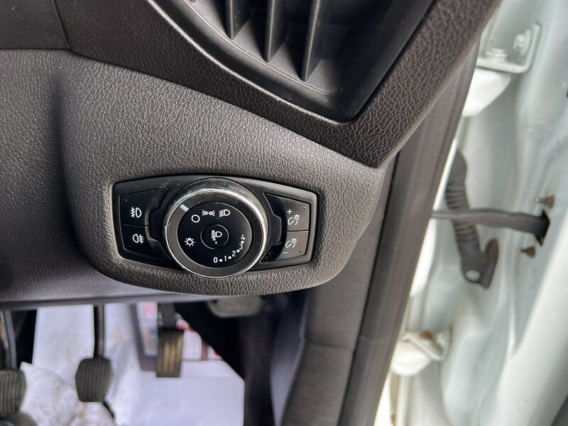 Used Ford Transit Connect 2017 for sale - 77107038: Photo 35