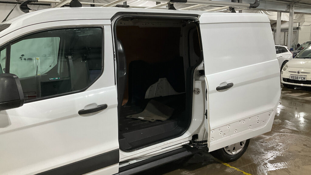 Used Ford Transit Connect 2017 for sale - 77107038: Photo 8