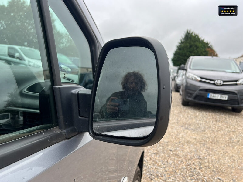 Used Vauxhall Combo 2019 for sale - 77041938: Photo 14