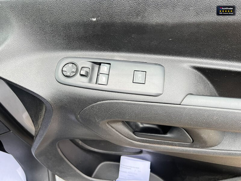 Used Vauxhall Combo 2019 for sale - 77041938: Photo 27