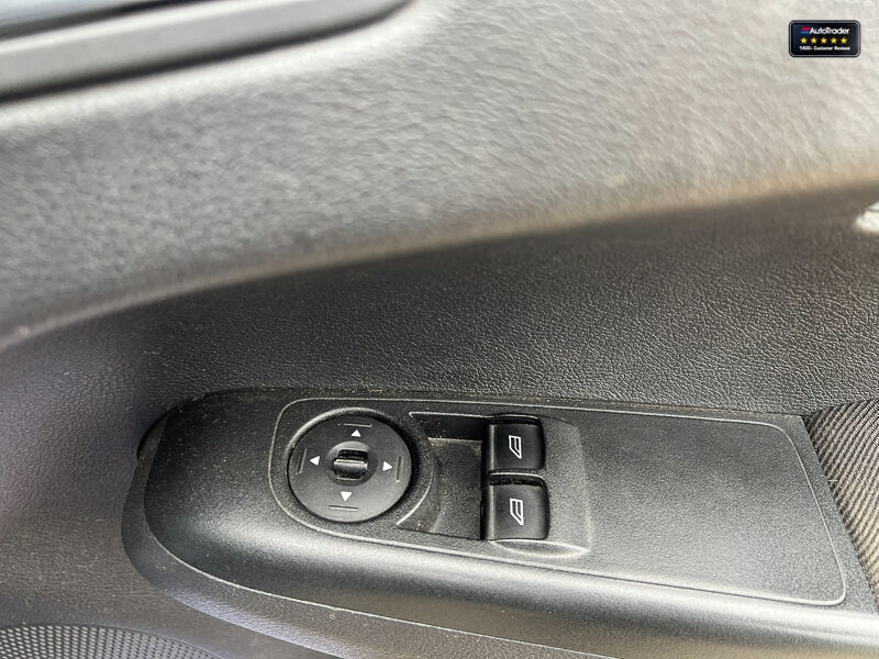 Used Ford Transit Courier 2018 for sale - 77041932: Photo 27