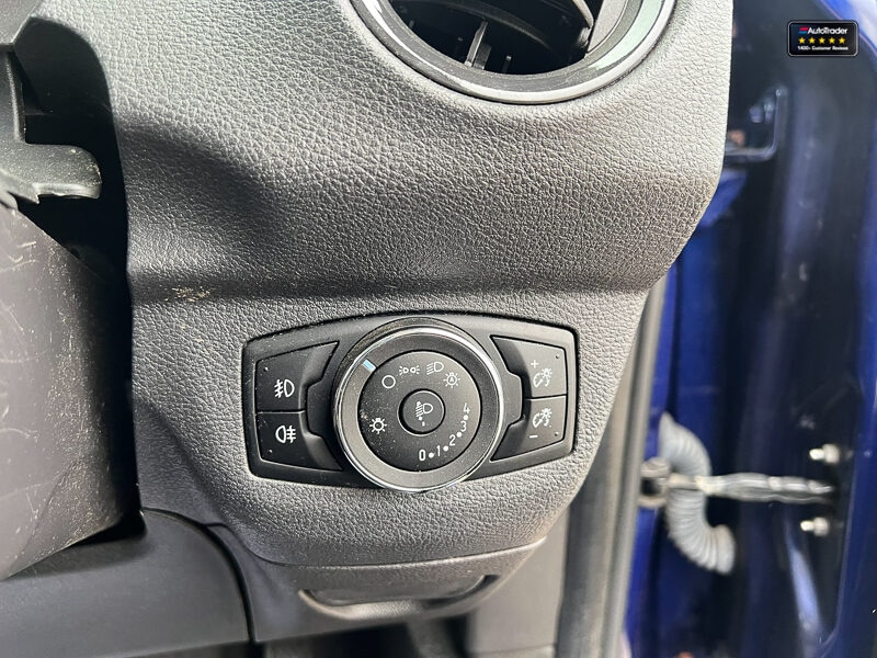 Used Ford Transit Courier 2018 for sale - 77041932: Photo 28