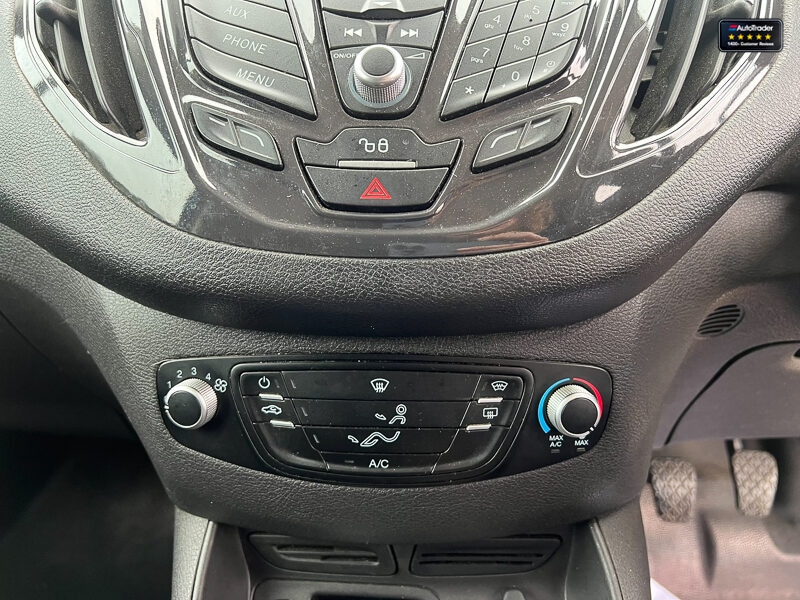 Used Ford Transit Courier 2018 for sale - 77041932: Photo 36