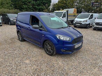 Used Ford Transit Courier 2018 for sale - 77041932: Photo