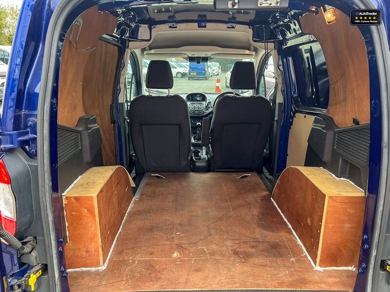 Used Ford Transit Courier 2018 for sale - 77041932: Photo 9