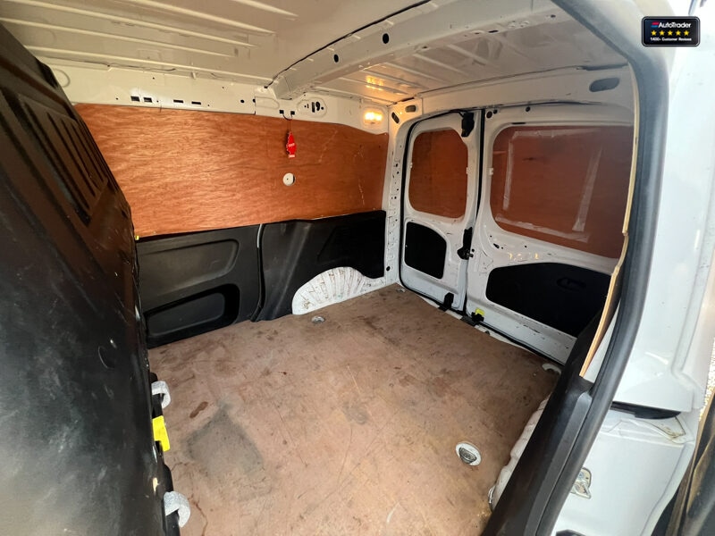 Used Peugeot Partner 2019 for sale - 77042026: Photo 10