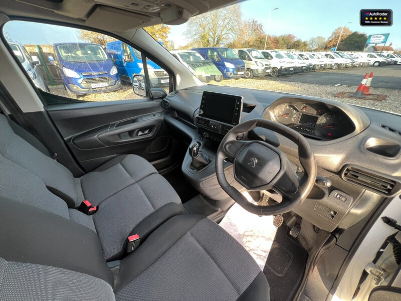 Used Peugeot Partner 2019 for sale - 77042026: Photo 21