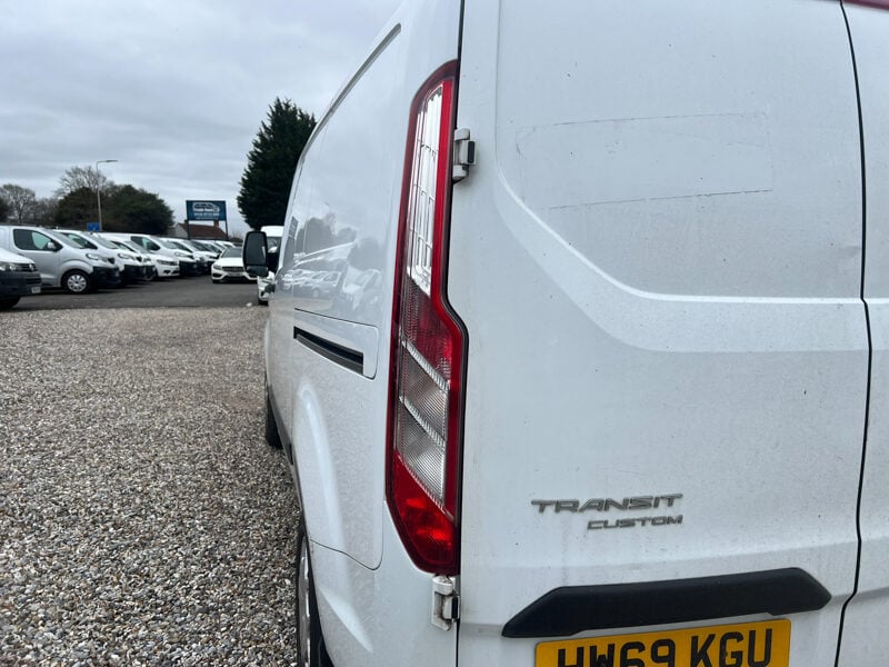 Used Ford Transit Custom 2019 for sale - 77107029: Photo 18
