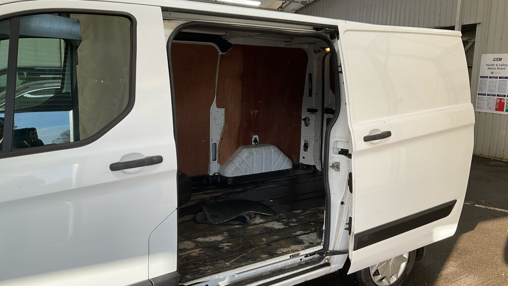 Used Ford Transit Custom 2019 for sale - 77107029: Photo 8