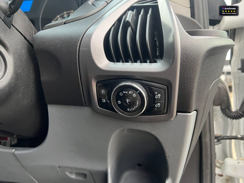 Used Ford Transit Custom 2018 for sale - 77041848: Photo 29