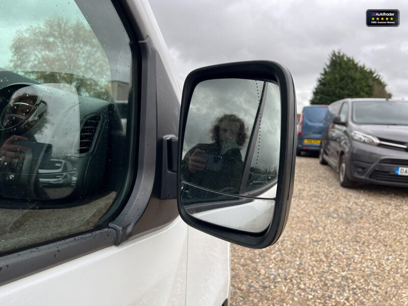 Used Vauxhall Vivaro 2018 for sale - 77041883: Photo 14