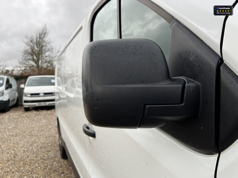 Used Vauxhall Vivaro 2018 for sale - 77041883: Photo 15