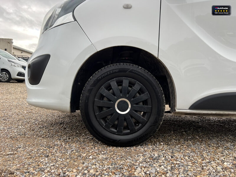 Used Vauxhall Vivaro 2018 for sale - 77041883: Photo 22