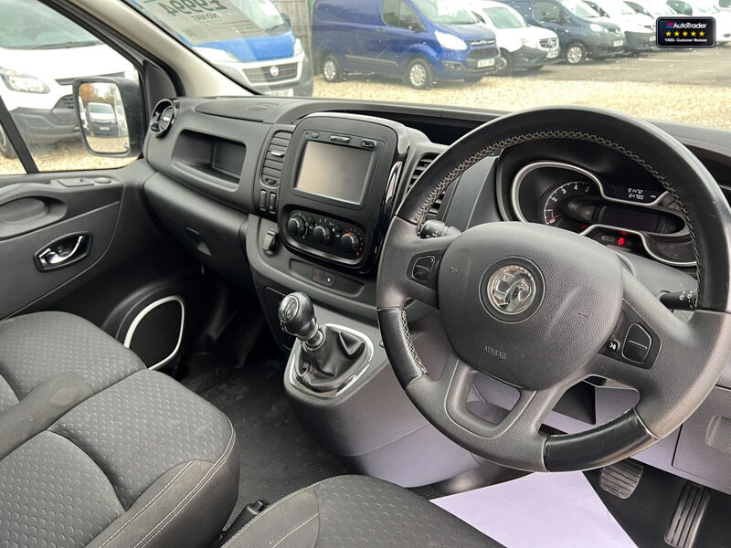 Used Vauxhall Vivaro 2018 for sale - 77041883: Photo 26