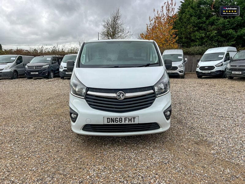 Used Vauxhall Vivaro 2018 for sale - 77041883: Photo 3
