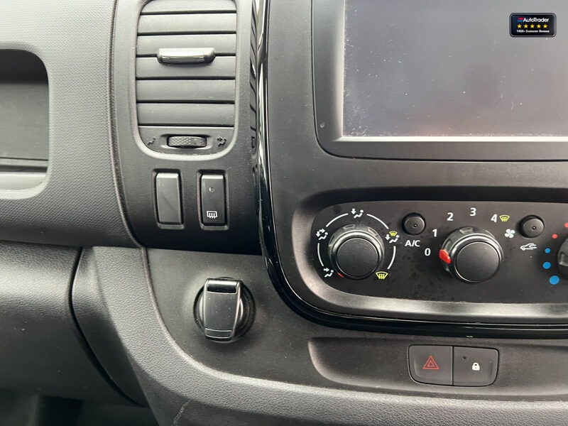 Used Vauxhall Vivaro 2018 for sale - 77041883: Photo 39